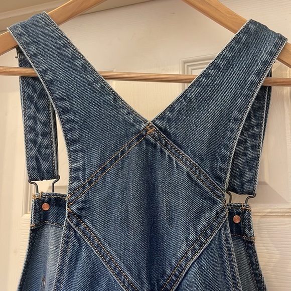 Old navy overalls - Picture 4 of 4
